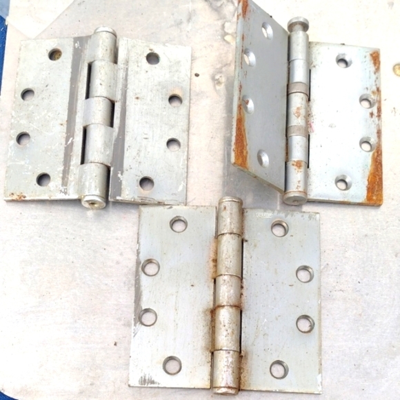 Silver Metal Door Hinges - Picture 1 of 1